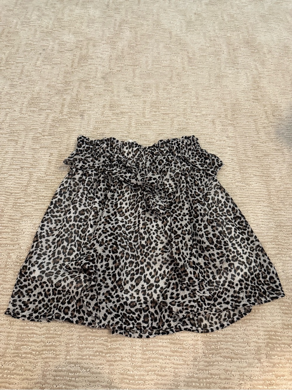 Love Riche Leopard Print Ruffle Waist Mini Skirt - Black & Cream